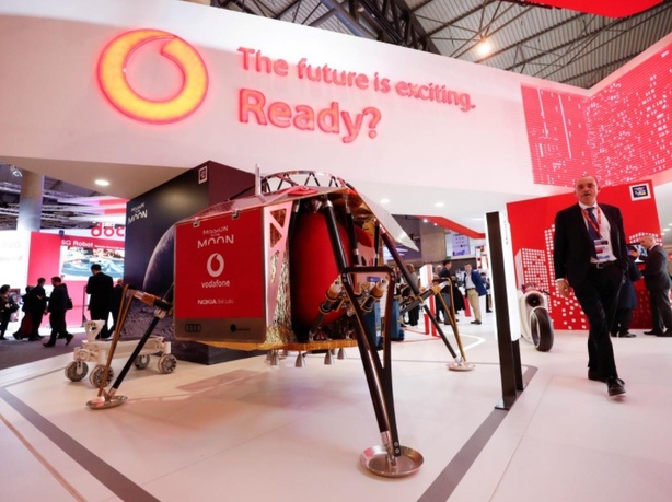 Mobilní síť na Měsíci