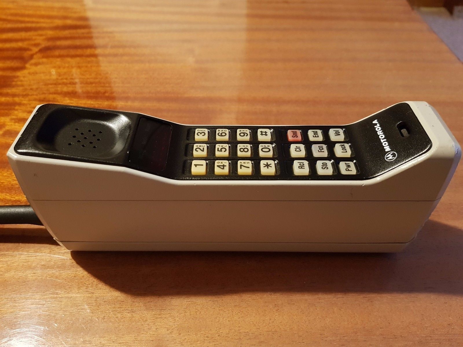 Motorola DynaTAC 8000x