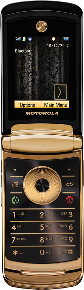 Motorola má tři novinky: U9, W377 a zlatou verzi  RAZR2