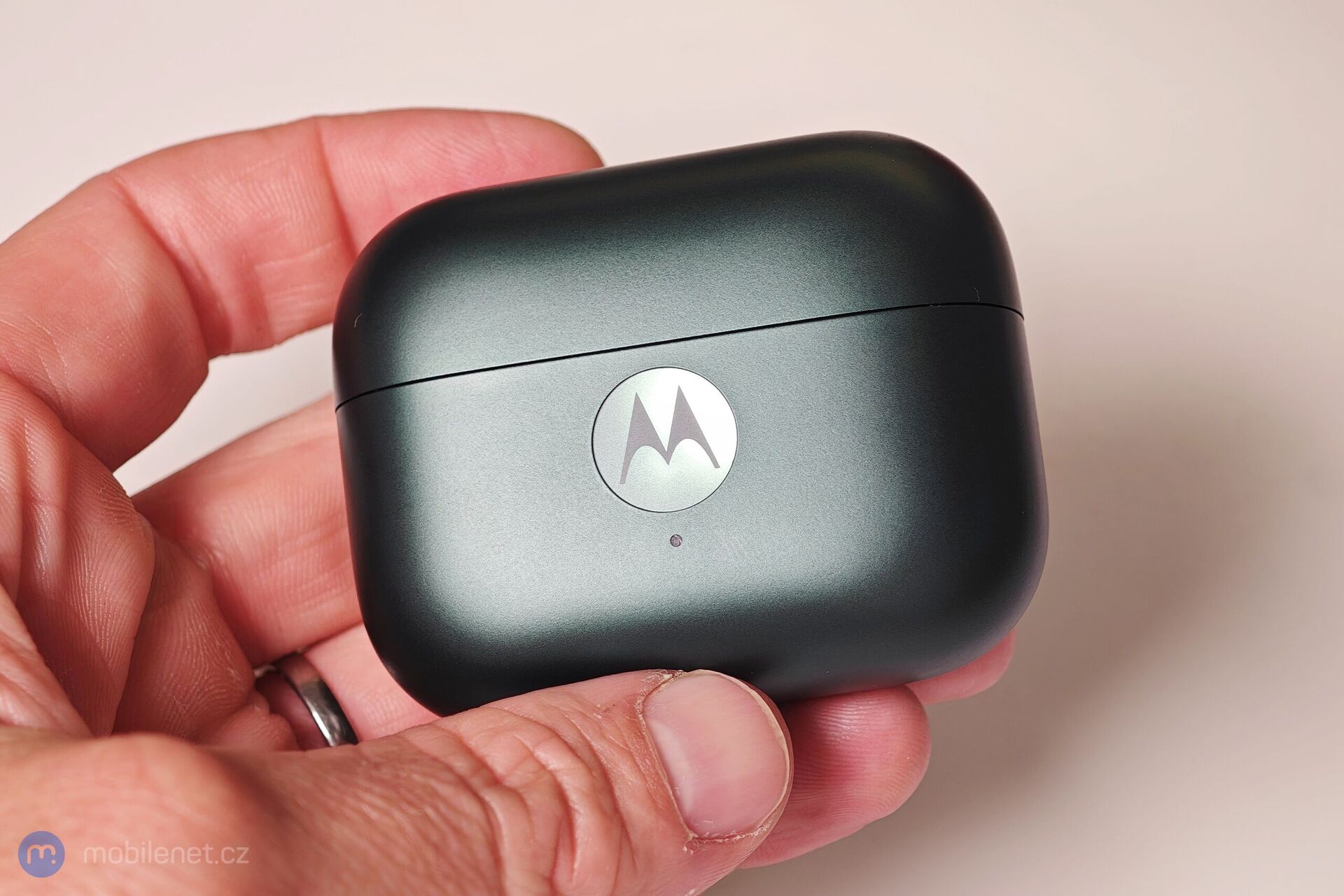 Motorola Moto Buds Loop