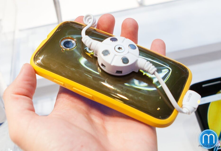 Motorola Moto E (2015)