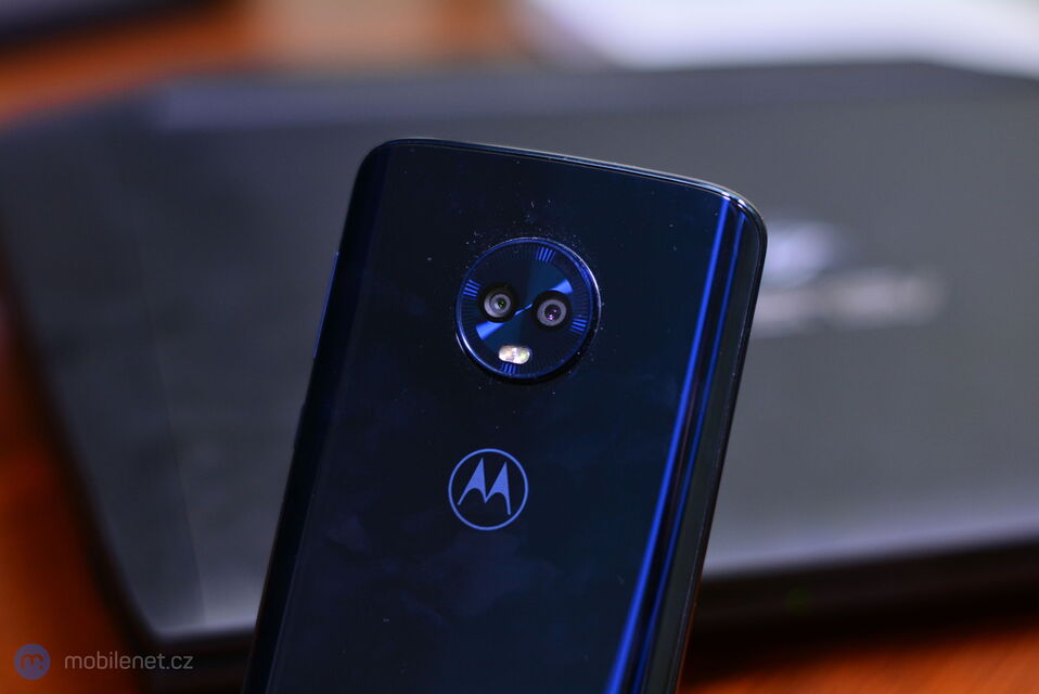 Motorola Moto G6 Plus