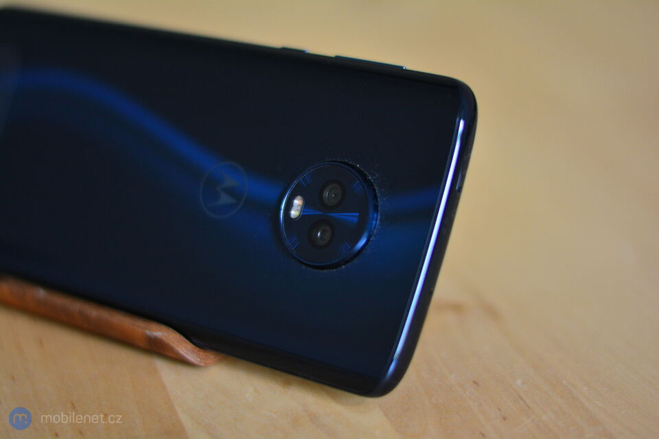 Motorola Moto G6 Plus