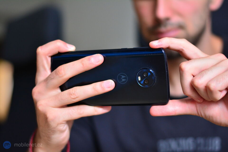 Motorola Moto G6 Plus