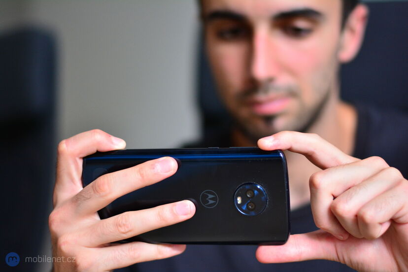 Motorola Moto G6 Plus