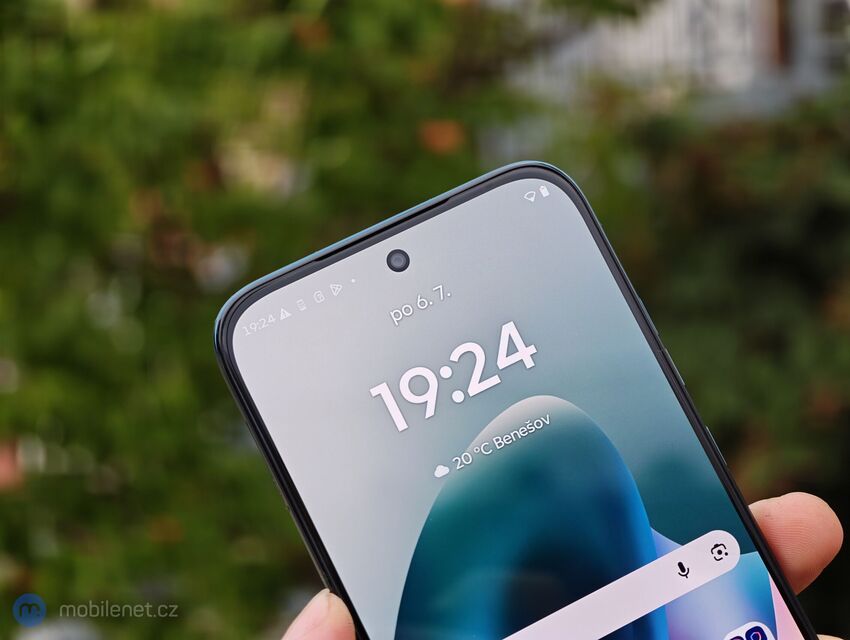 Motorola Moto G77