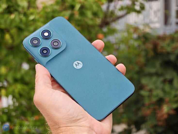 Motorola Moto G77