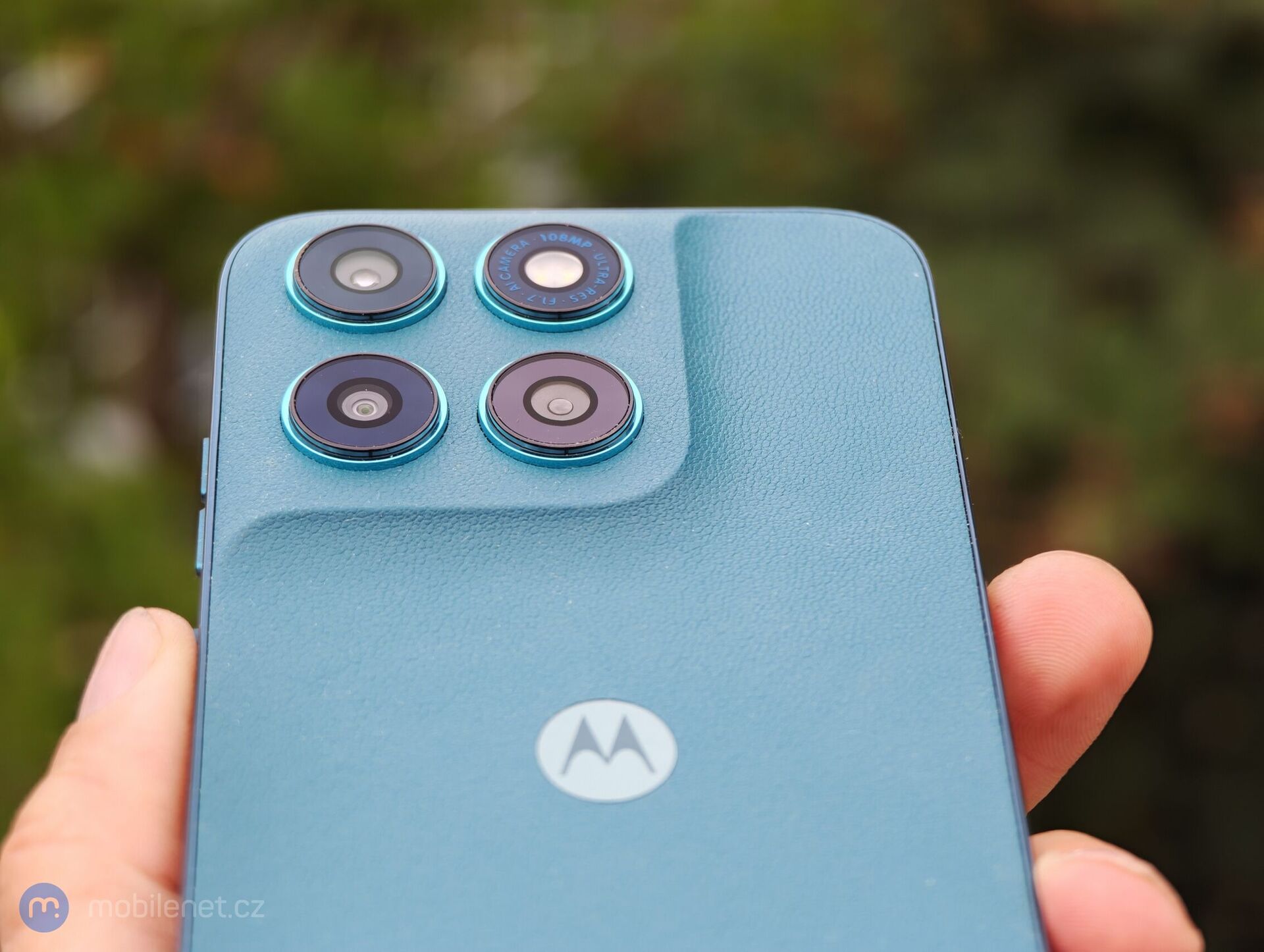 Motorola Moto G77