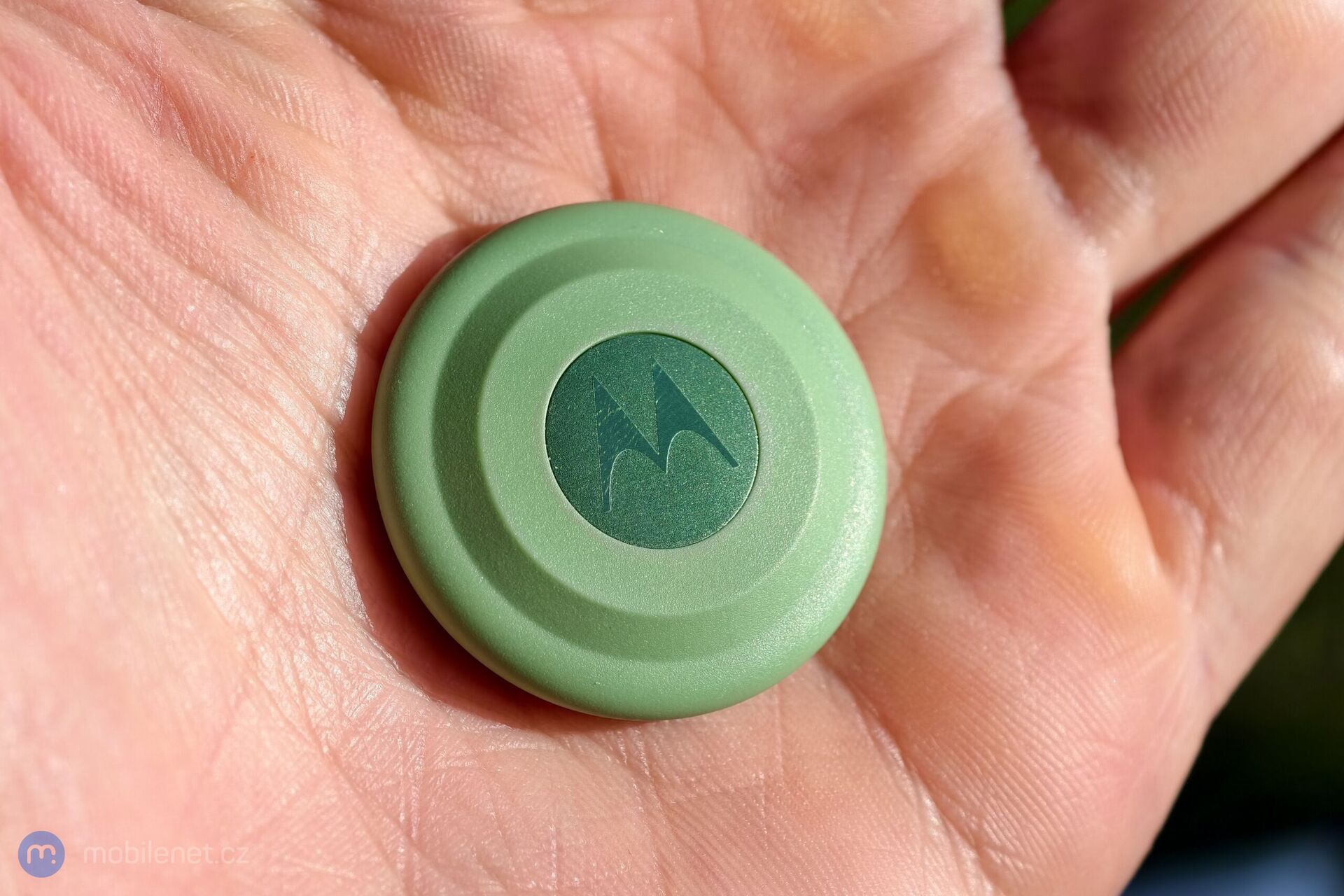 Motorola Moto Tag