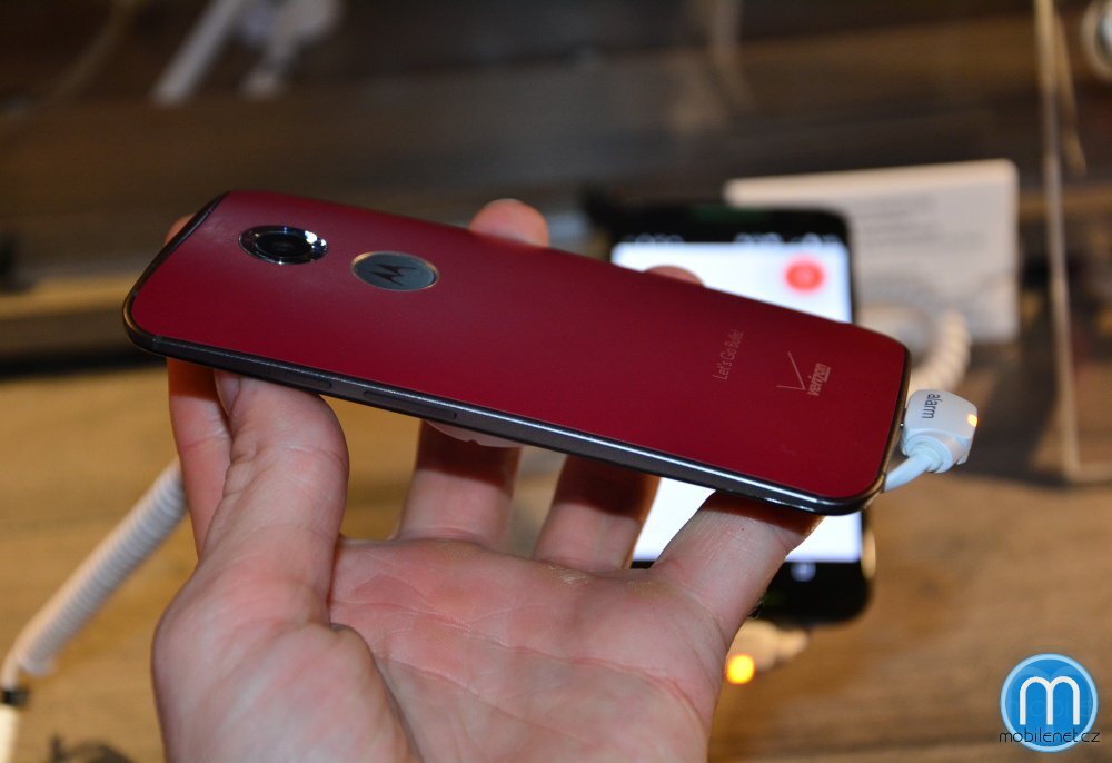 Motorola Moto X (2014)