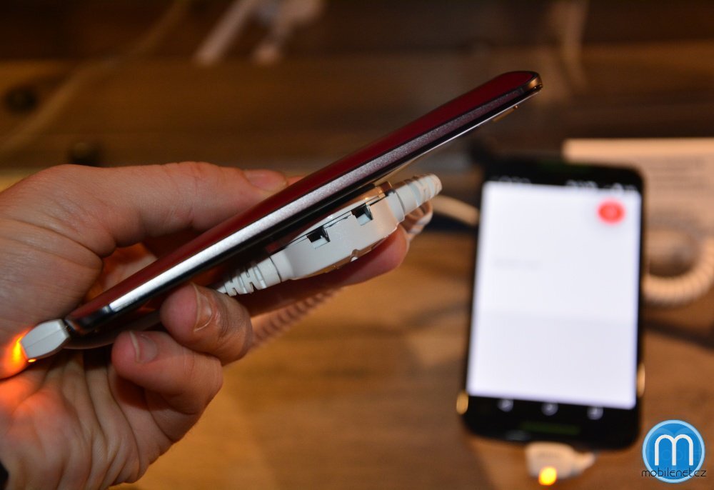 Motorola Moto X (2014)