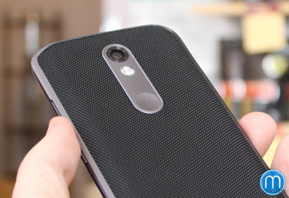 Motorola Moto X Force