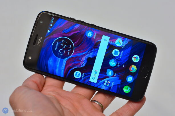 Motorola Moto X4