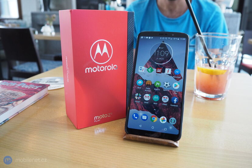 Motorola Moto Z3 Play