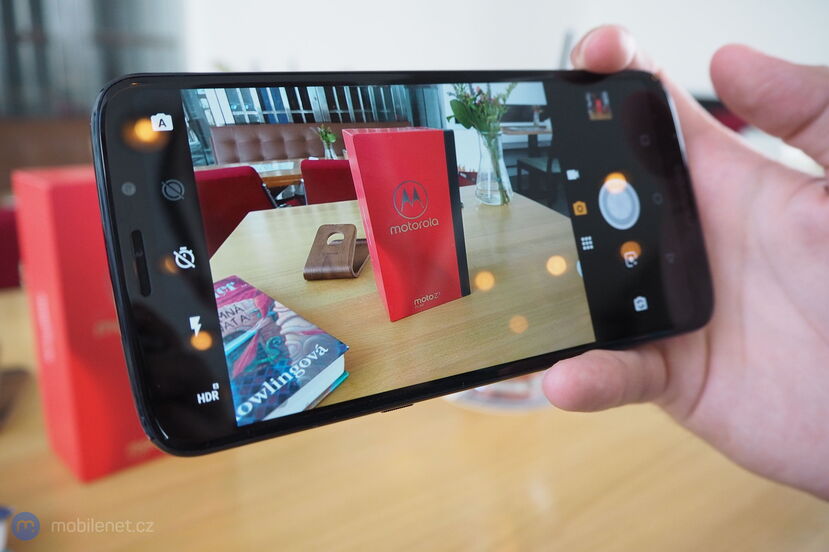 Motorola Moto Z3 Play