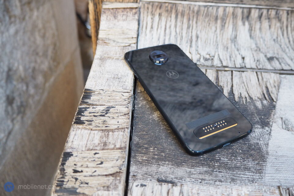 Motorola Moto Z3 Play