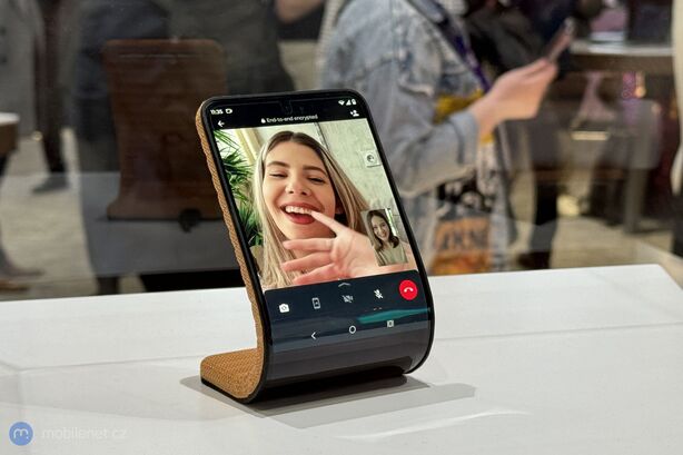 Motorola ohebný koncept z MWC 2024