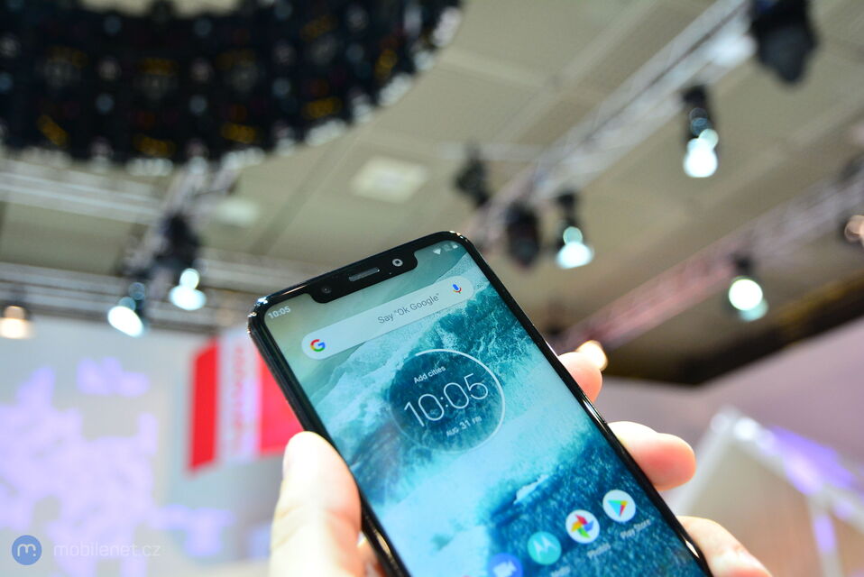 Motorola One