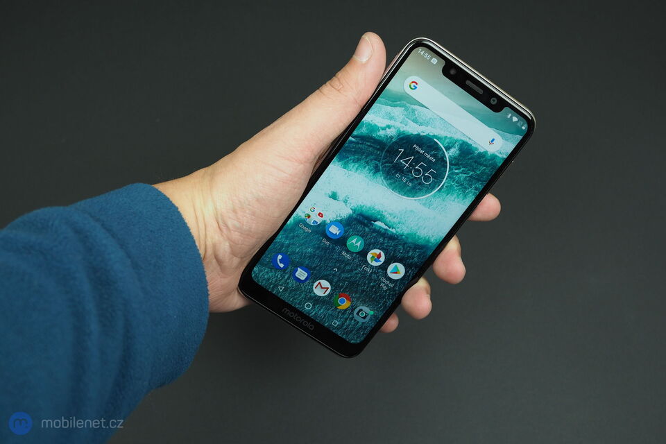 Motorola One