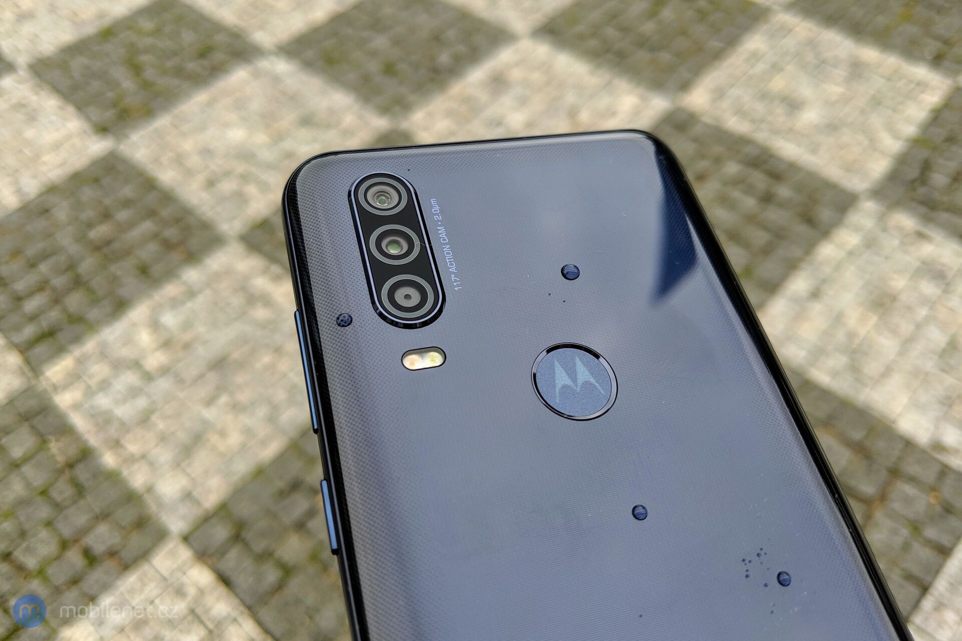 Motorola One Action