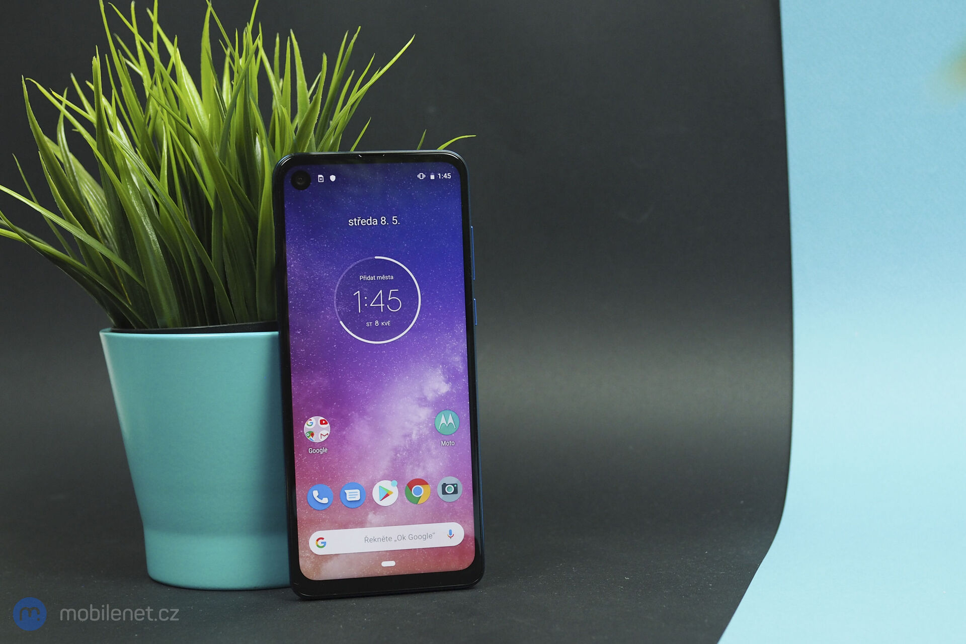 Motorola One Vision