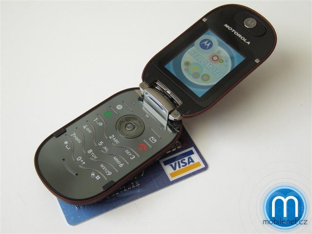 Motorola PEBL U6