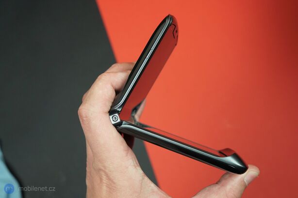 Motorola Razr 5G