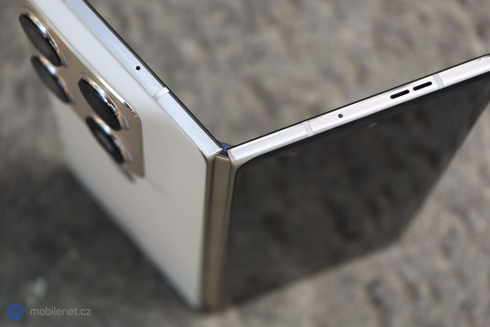 Motorola Razr Fold