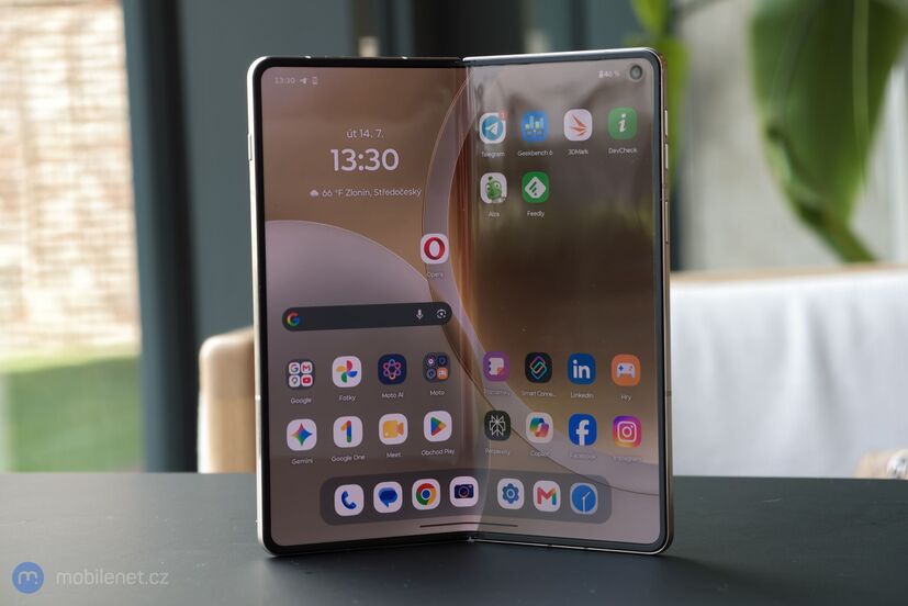 Motorola Razr Fold
