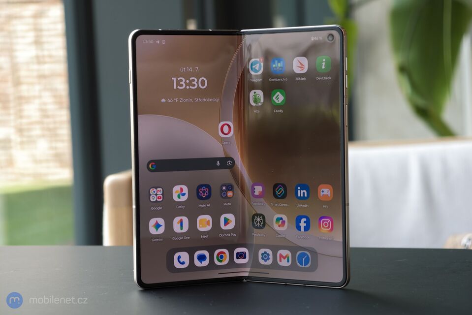 Motorola Razr Fold