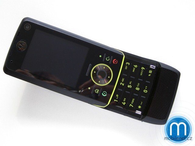Motorola RIZR Z8