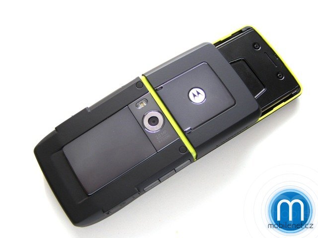 Motorola RIZR Z8