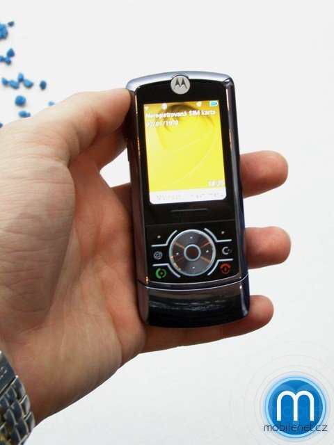 Motorola RIZR Z8