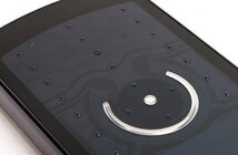 Motorola ROKR E8: hudební perla s novým ovládáním