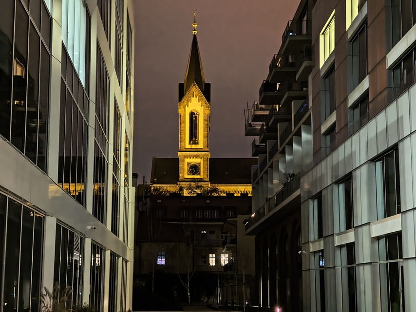 Motorola ThinkPhone25