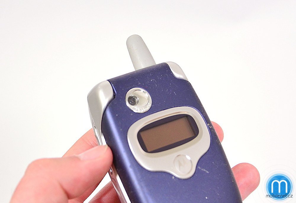 Motorola V300