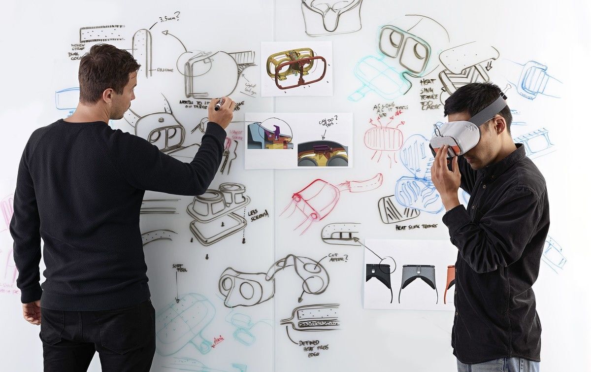 Návrhy VR brýlí Google Daydream View