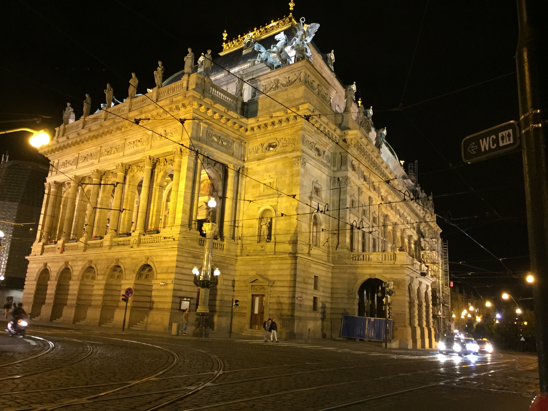 noční fotka iPhone 6