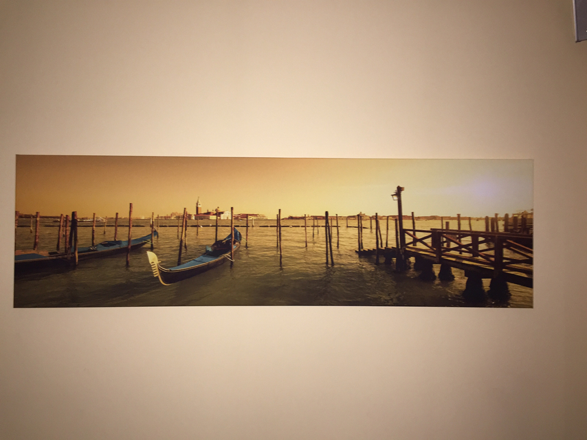 noční interiérová fotka iPhone 6