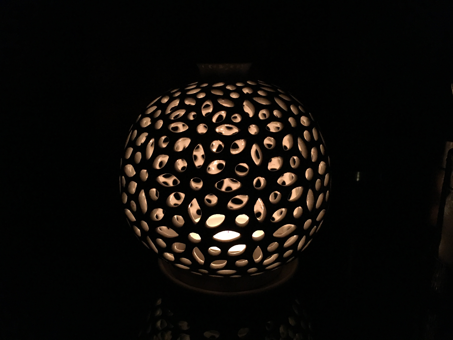 noční interiérová fotka iPhone 6s