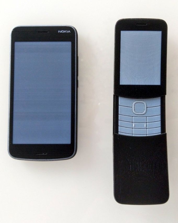 Nokia 1 a Nokia 8110