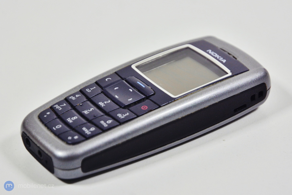Nokia 2600
