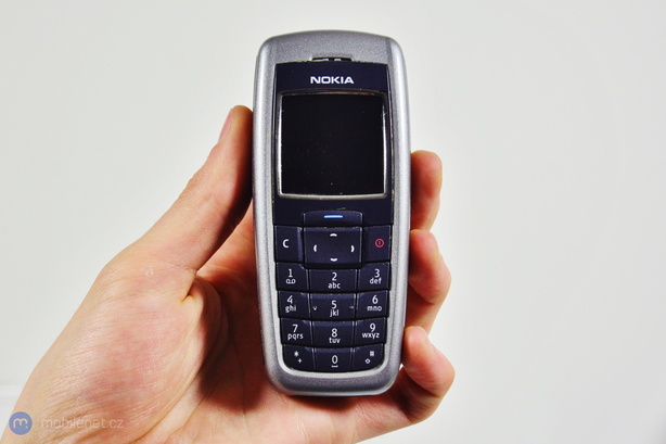 Nokia 2600