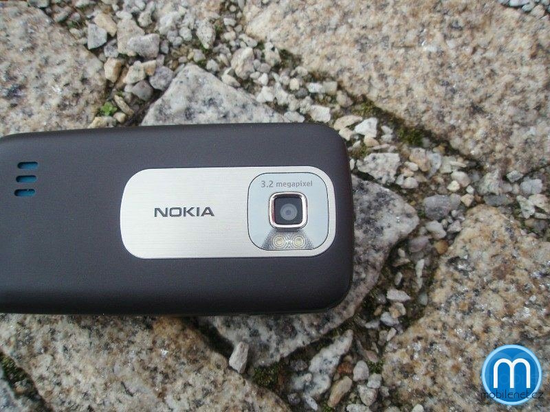 Nokia 3600 Slide