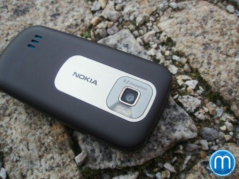 Nokia 3600 Slide