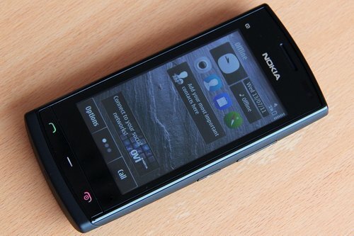 Nokia 500
