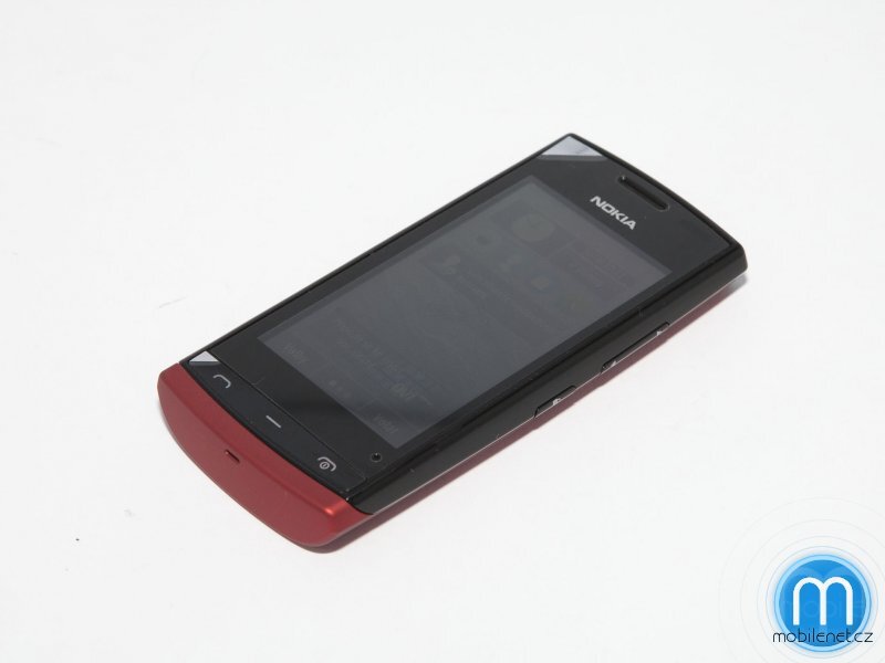 Nokia 500