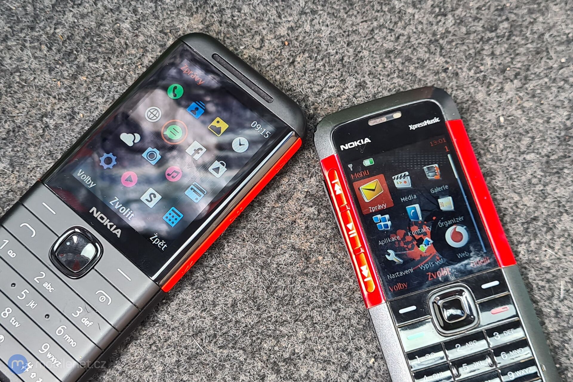 Nokia 5310 a Nokia 5310 XpressMusic