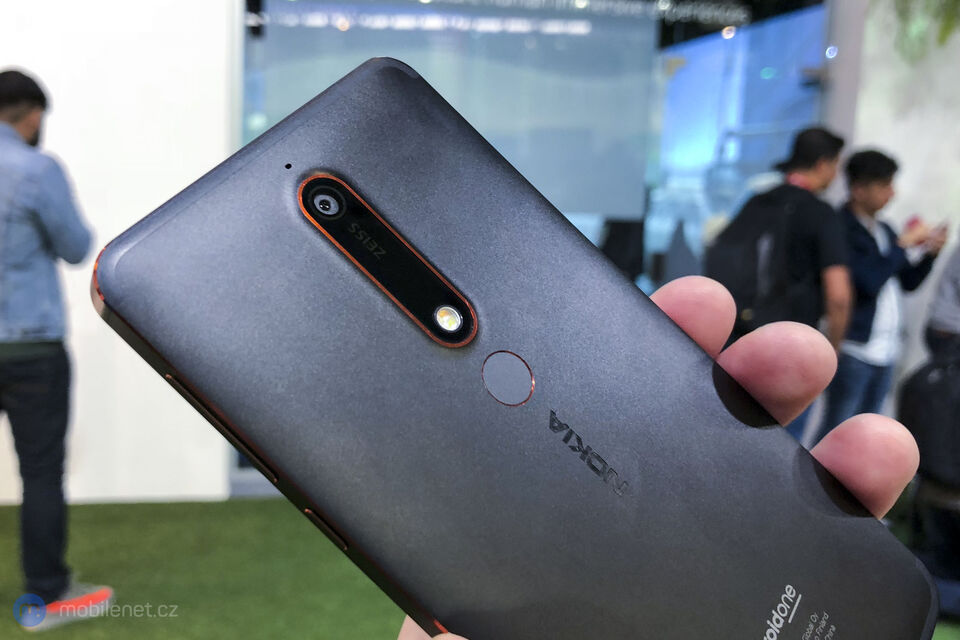 Nokia 6 (2018)