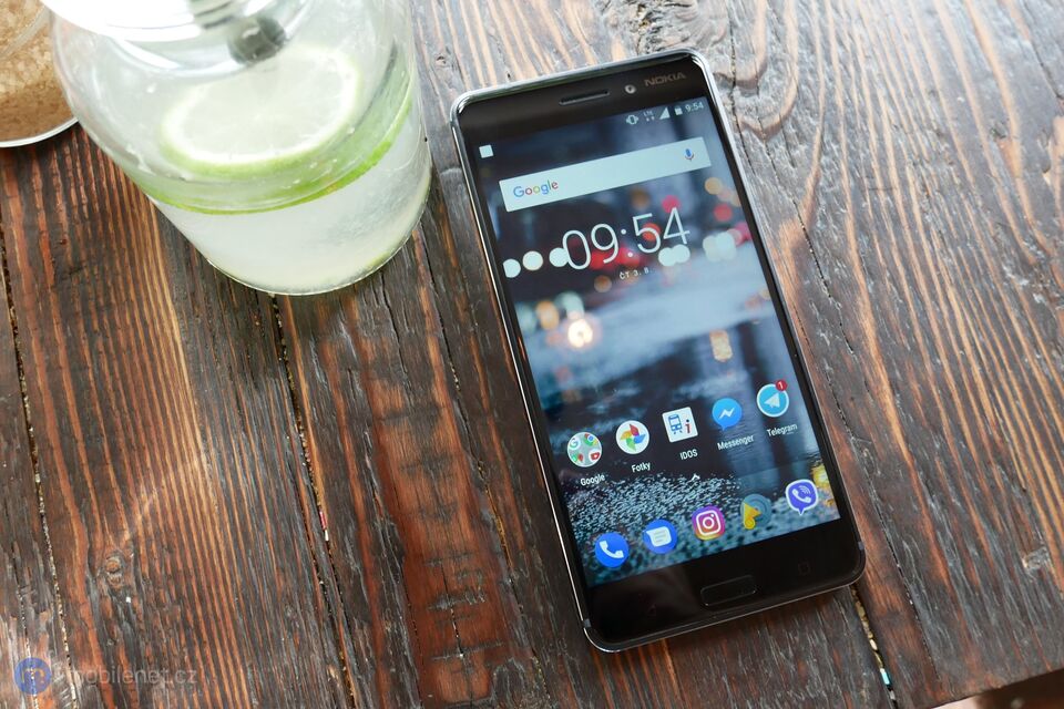 Nokia 6